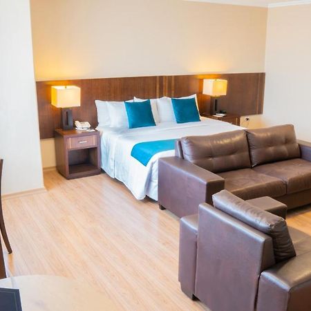Fenix Hotel Quito Exterior photo