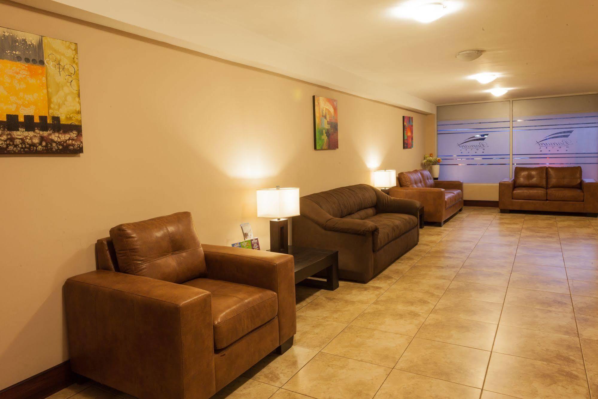 Fenix Hotel Quito Exterior photo