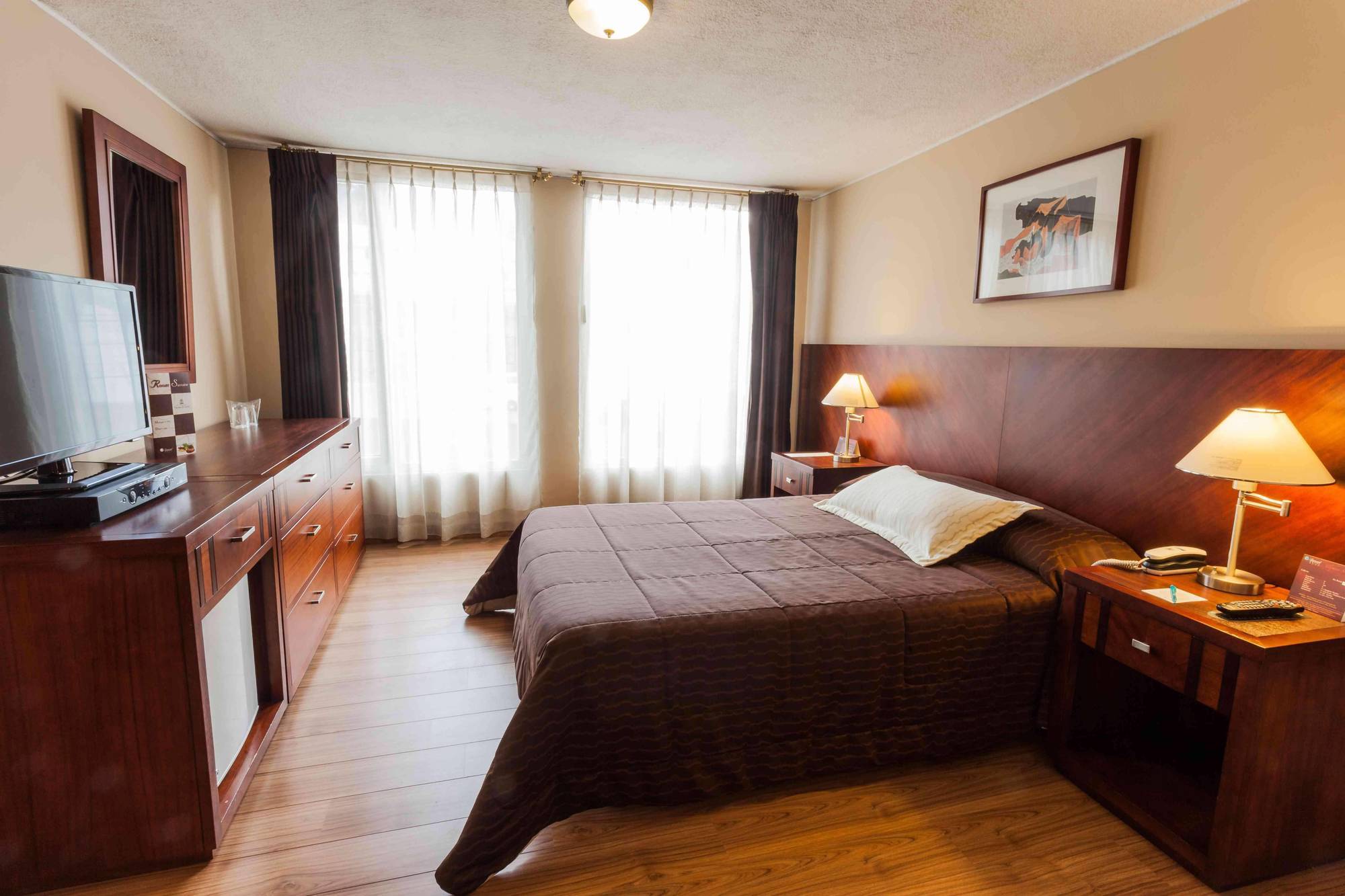 Fenix Hotel Quito Exterior photo